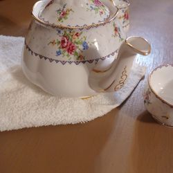 ROYAL ALBERT  Bone China TEA SET. (reg. No 778676)1930s (SERIOUS BUYERS)make Inquire. 