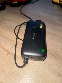 Bluetti Maxoak Power Station Charger