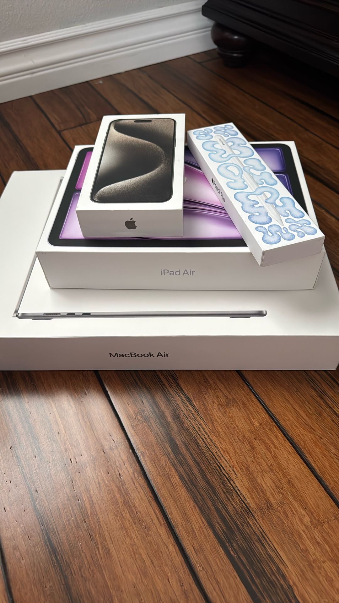 Apple Boxes