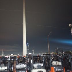 FORKLIFT TOYOTA 3000# Triple Mástil 