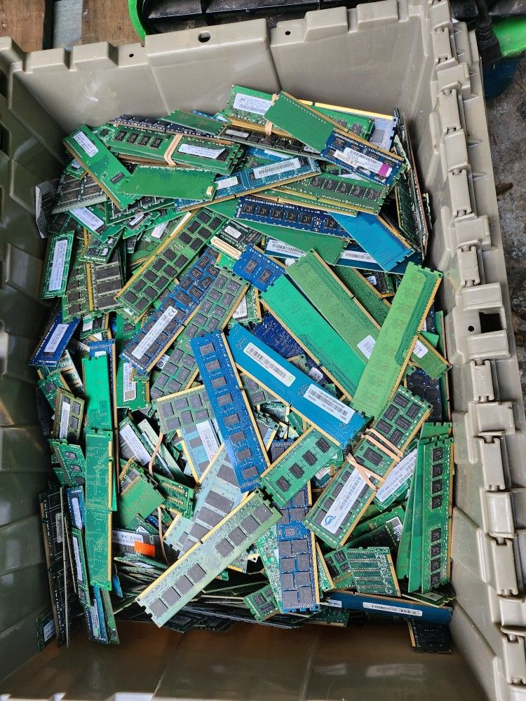 Memory Scrap. CLEAN. 225 POUNDS. NO SHEILDS