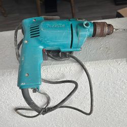 Makita Drill 