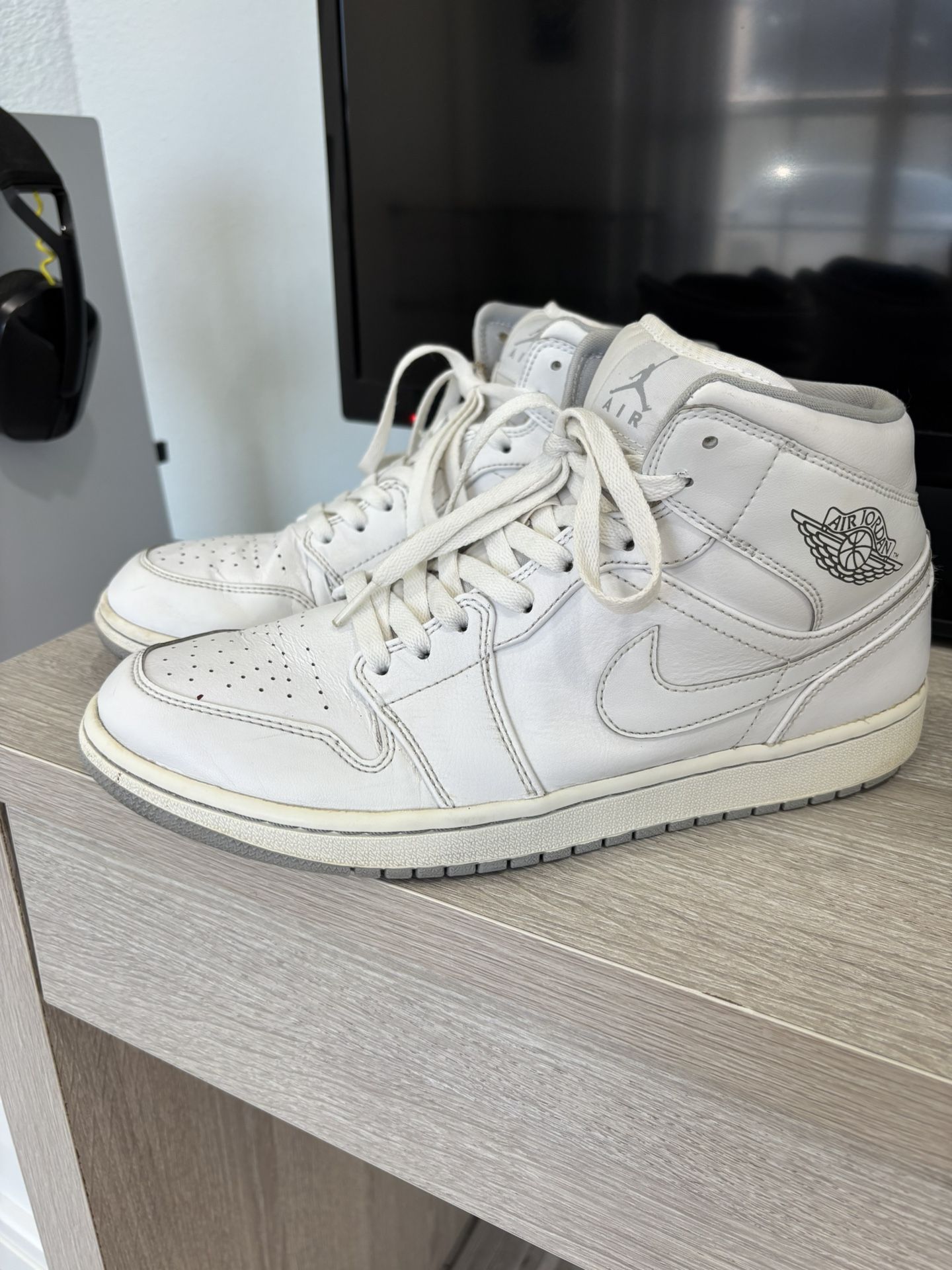 Men’s Jordan Shoes Size 10.5