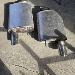 Selling my 2018 Mustang resonator exhaust. 