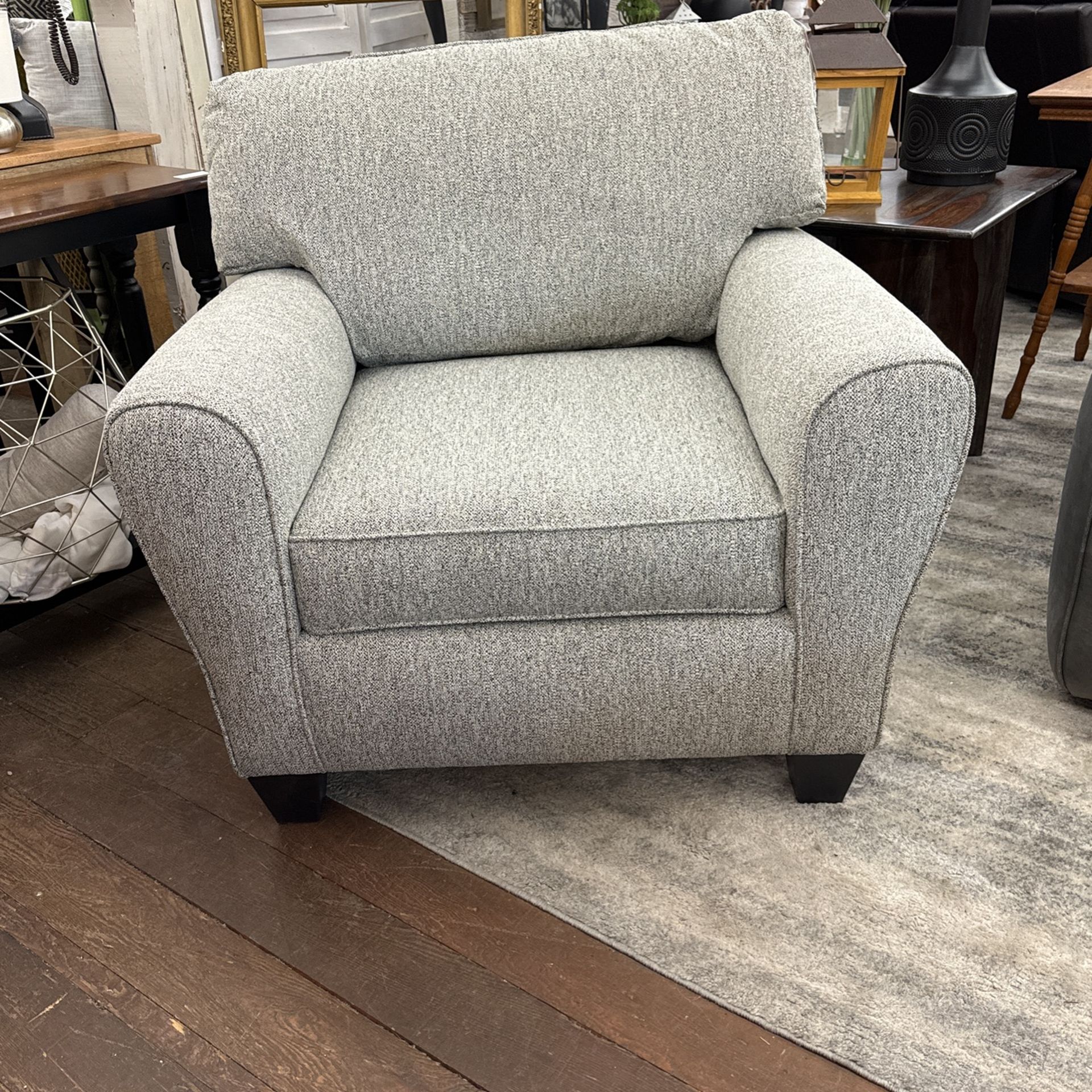 'Reese' Armchair