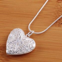 Mother’s Day Gift 🎁 925 Sterling Silver Heart ❤️ Photo Frame Pendant Necklace 