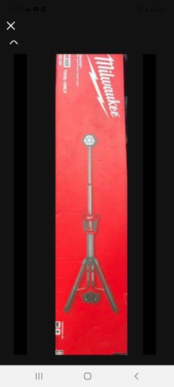 Milwaukee  Light  Power 18m