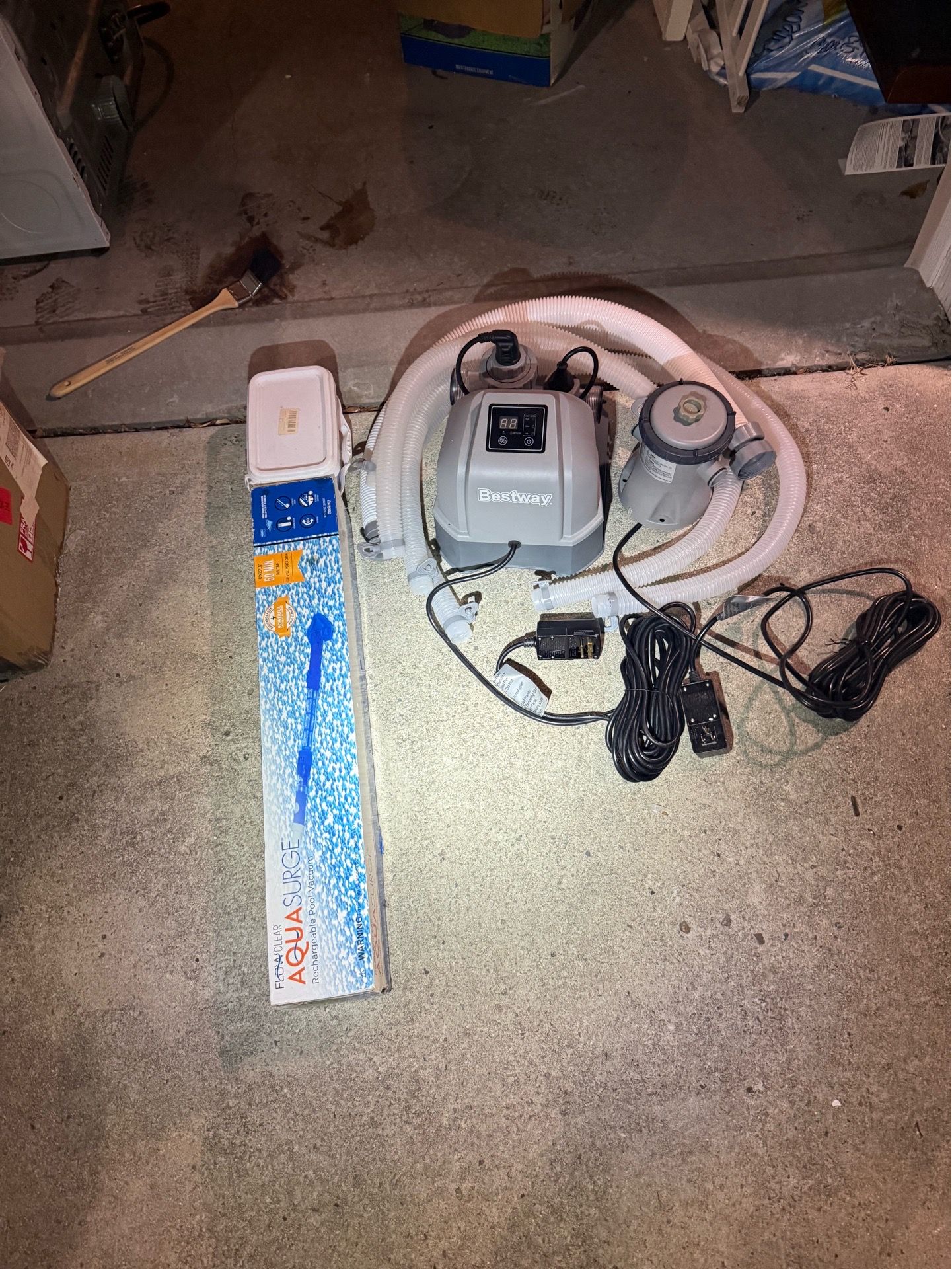Full pool equipment for salt pool