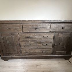 Bedroom Furniture  Set