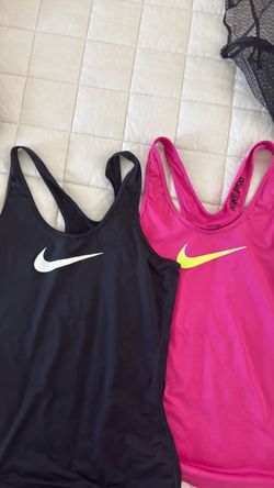 Nike Pro Tank Tops – Set of 2