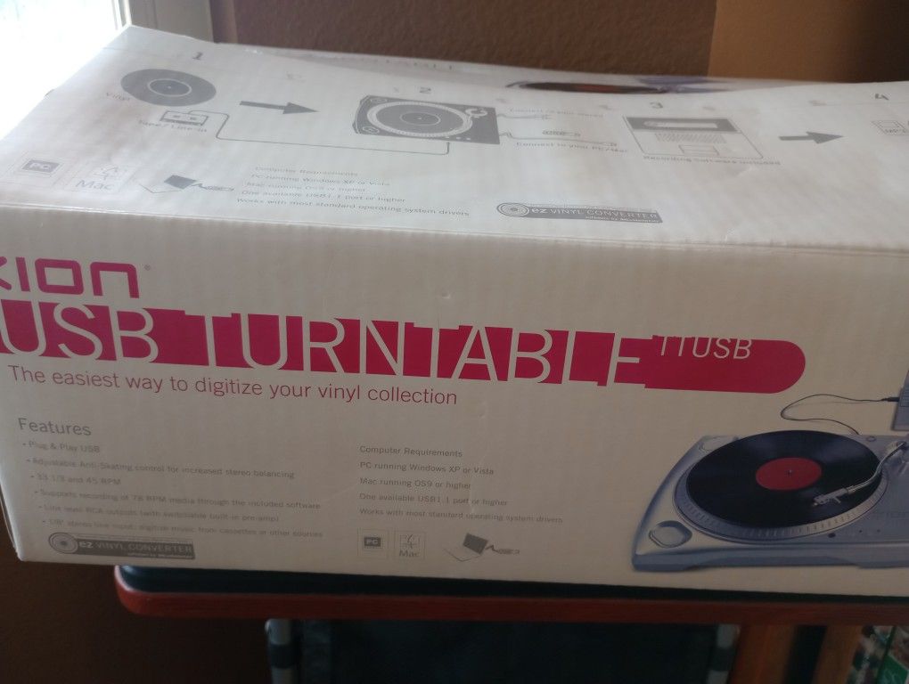 Ion USB Turntable Like New