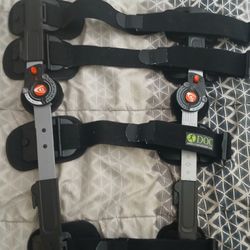 Knee Brace/ Stabalizer