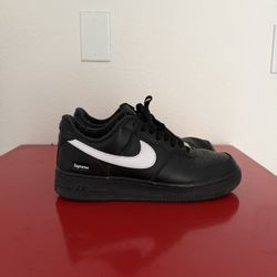 Supreme x Air Force 1 Low (Black)