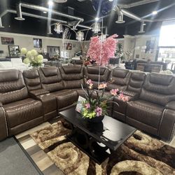 7 Pc Recliner Sectional 🎉🎉🎉