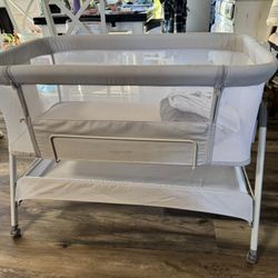 Angelbliss Bedside Bassinet / Sleeper