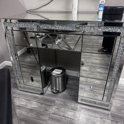 Mirror Vanity Set 