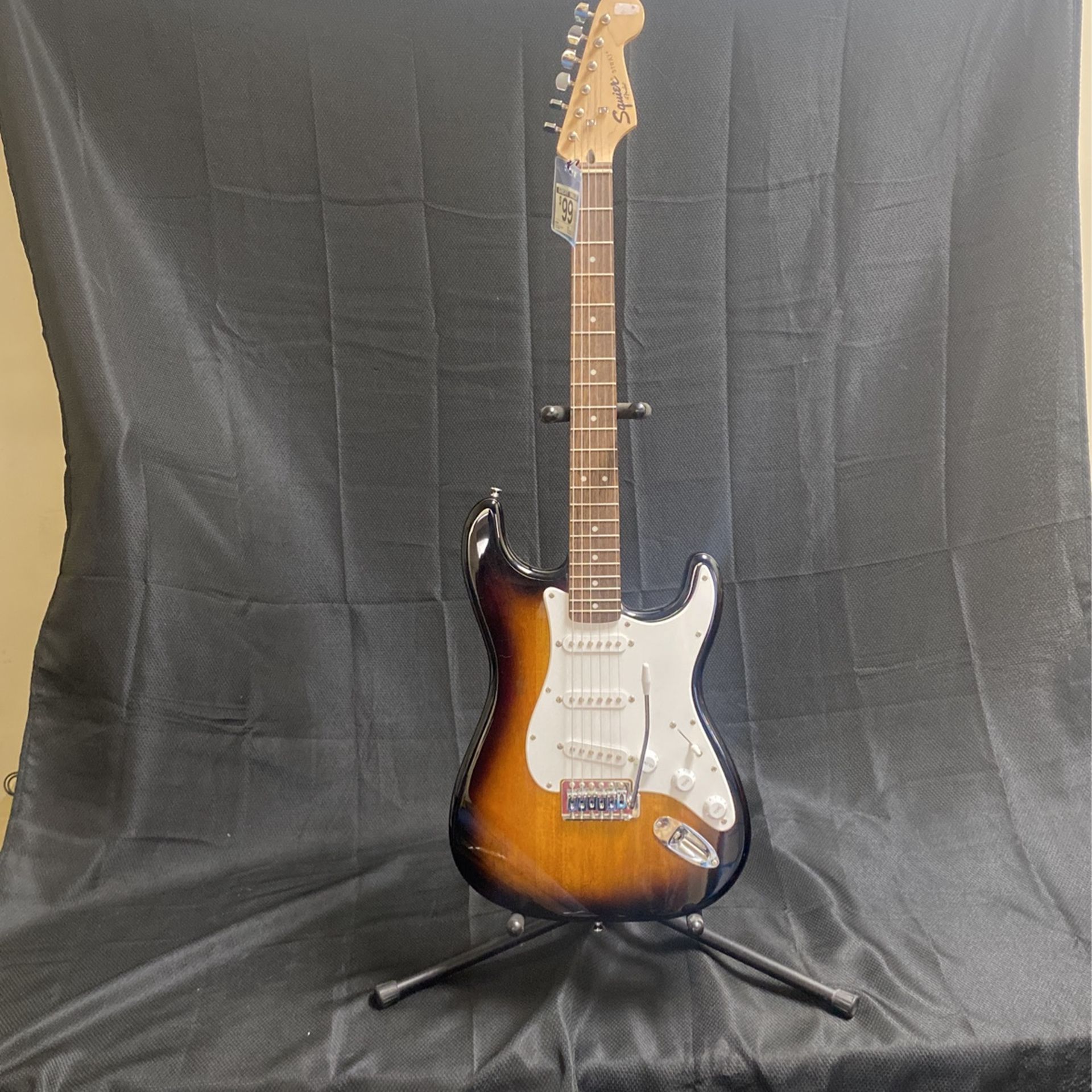 Squire Strat Beginner Electric Guitar