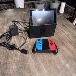 Nitendo switch $215