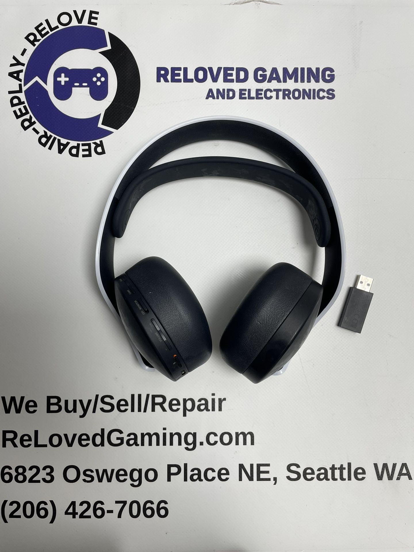 Pulse 3D Wireless Headset PlayStation - In Great Condition - Tested No Issues - For Sale Or Trade