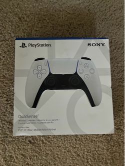 PlayStation 5 controller
