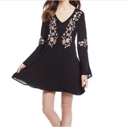 NWOT Black Sugar Lips Embroidered Dress