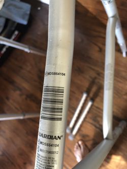 Guardian folding walker