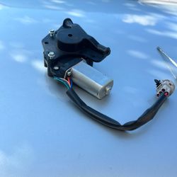 Left Driver Power Window Motor
