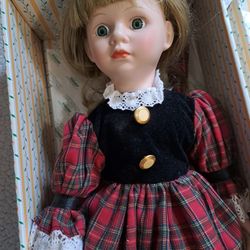 Vintage Seymour Mann Porcelain Doll
