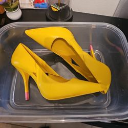 Calvin Klein Heels Size 9