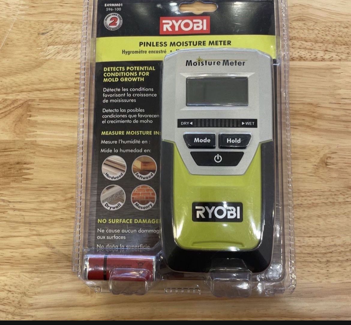 RYOBI Digital LED Pinless Moisture Meter