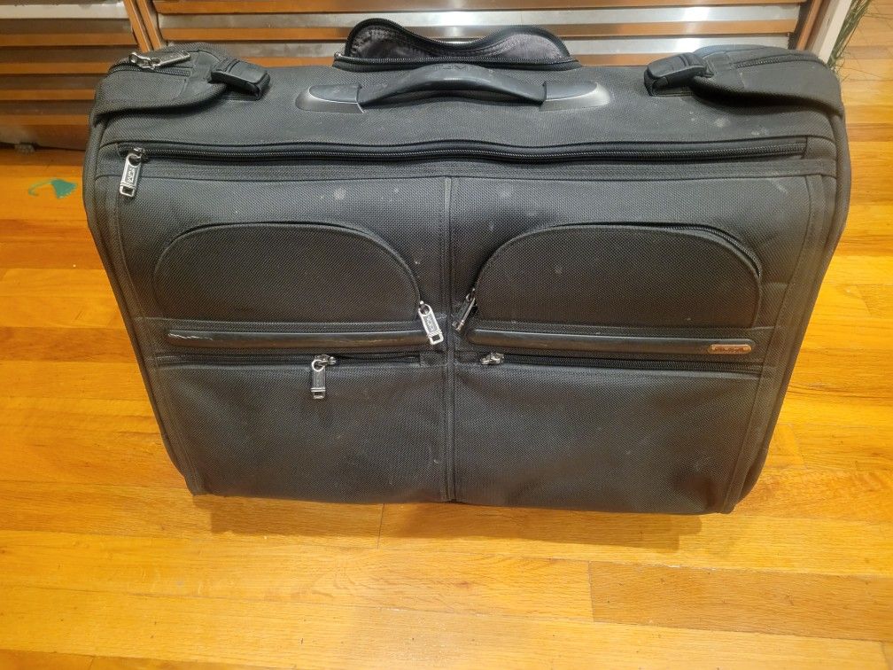 Tumi Alpha 2 Large Wheeled Garment Bag Luggage - 22031D4