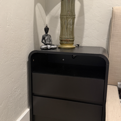 Side tables, 2 brand new