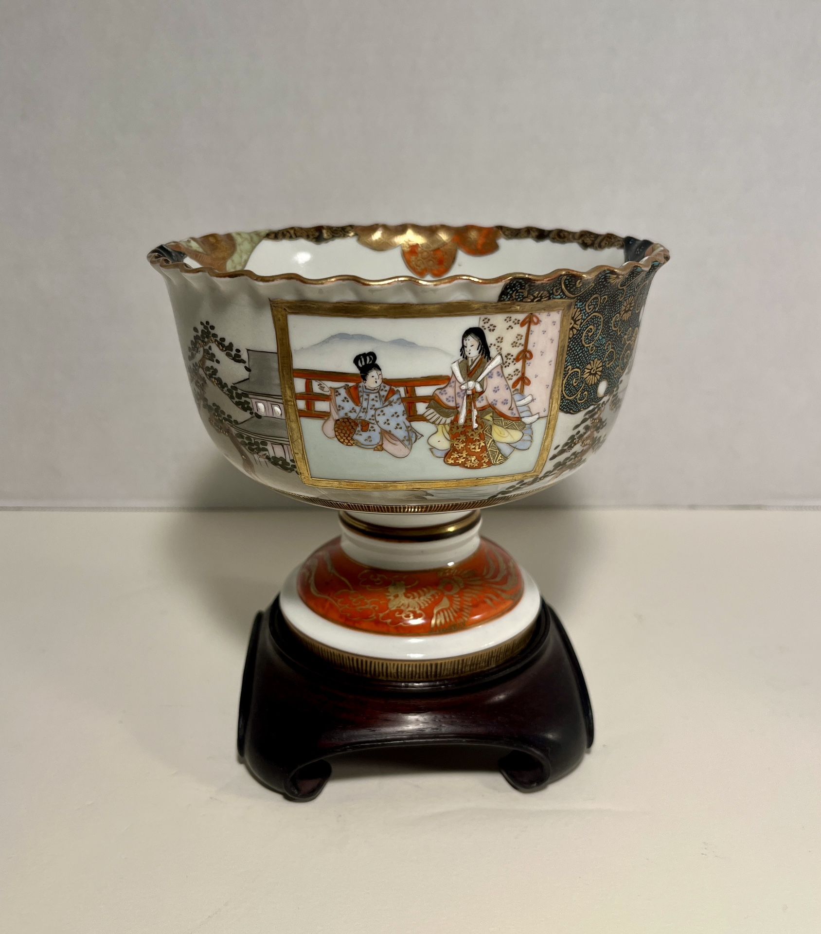 Antique Meiji Period Japanese Kutani Polychrome Porcelain Stem Cup Footed Bowl