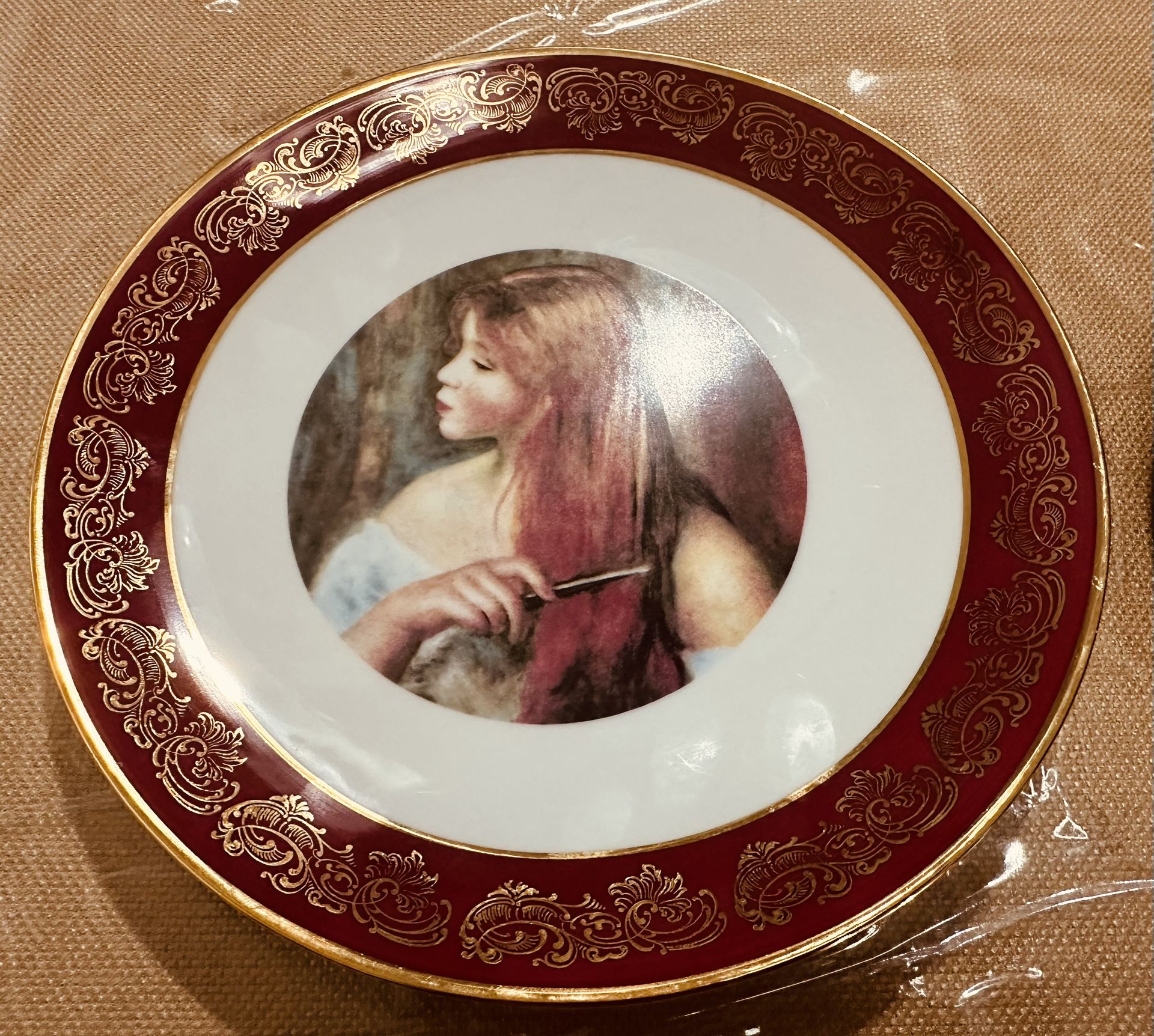 Limoges France Auguste Renoir 2 ( Pair) Collector's Plates "Jeune Fille Se Peignant" 9.5”