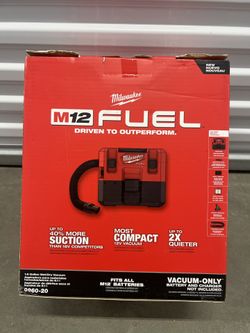 Milwaukee M12 FUEL 12-Volt Lithium-Ion Cordless 1.6 Gal. Wet/Dry Vacuum (Vacuum-Only