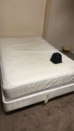Full size bed with bed risers included