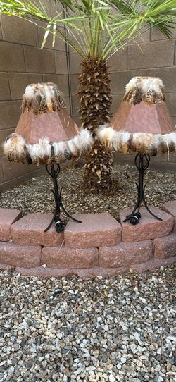 Vintage Eclectic Boho Themed Lamps With Feathered Lampshades