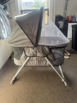 Safety 1st Bassinet