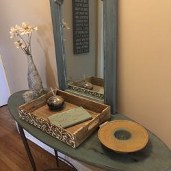 Accent Table