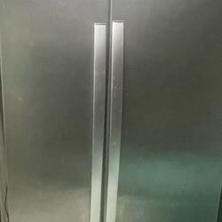 Whirlpool Refrigerator 