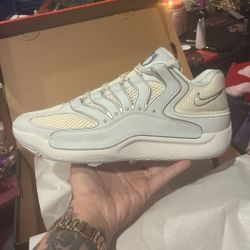 Kevin Durant Nike KD 18 9M New In Box!!!