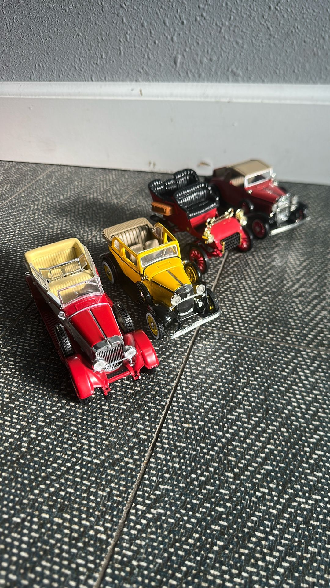 4 Vintage Cars Lot