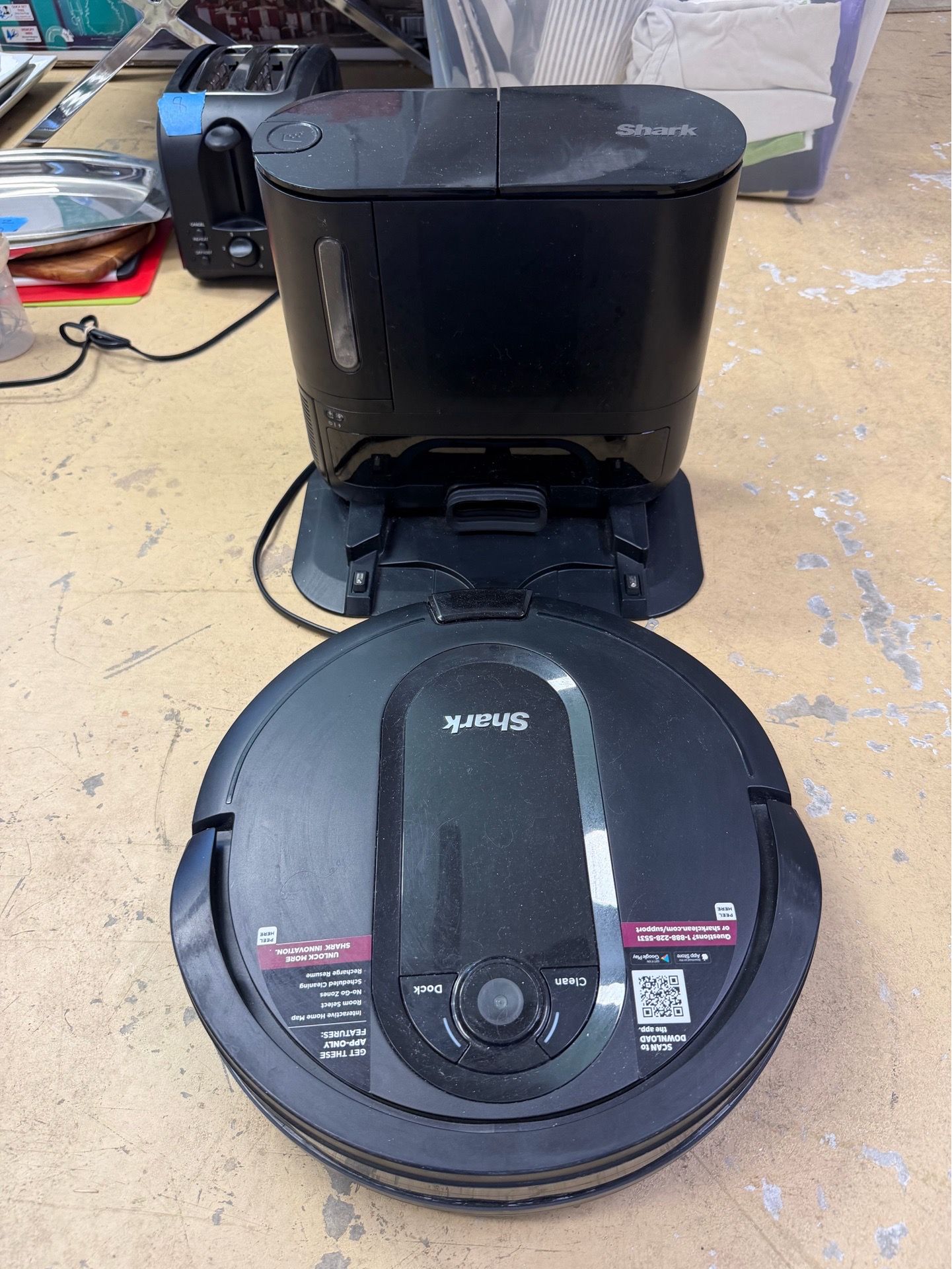 Shark IQ Robot Vacuum with Self-Empty Base