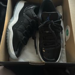 Jordan 11 Box Included 