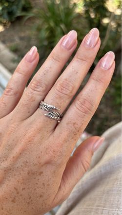 925 Sterling Silver Angel Wings Ring - Adjustable - Unisex