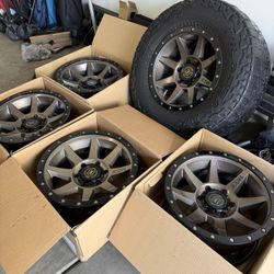 FIVE ICON wheels 6 Lug 6x5.5 6x139.7 17 Inch