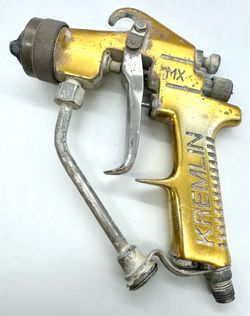 Kremlin MX Pressure Feed Paint Spray Gun w/ Extension Wand - Used