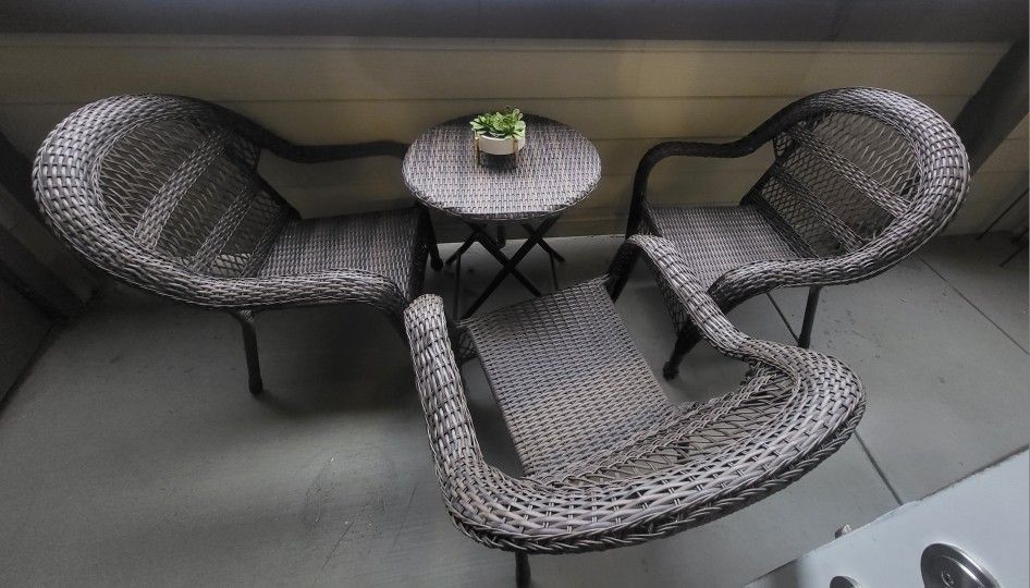 Wicker Patio Set for Sale in Grand Prairie, TX OfferUp