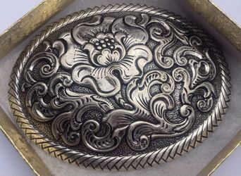 Vintage Metal Belt Buckle, Nice Silver Style With Big Flower, Crumrine, Nice Western Style Design, 3 3/4" x 3", Heavy Duty, Quality, Thick Metal, Made