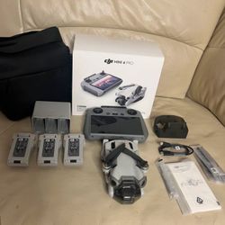 DJI MINI 4 Pro Fly More Combo. New